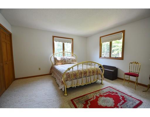 99 Jacobs Hollow Road,Becket,Massachusetts 01223,3 Bedrooms Bedrooms,2 BathroomsBathrooms,Single family,Jacobs Hollow Road,72369572