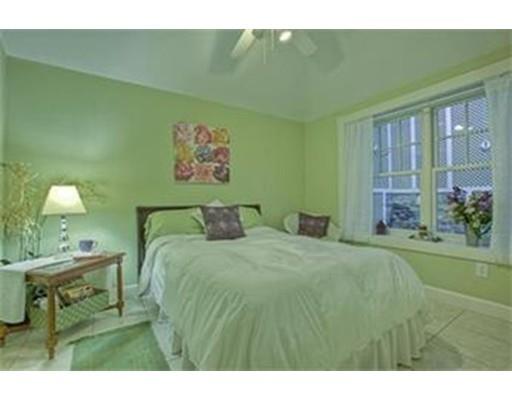 9 Neelon Ln,Medway,Massachusetts 02053,4 Bedrooms Bedrooms,2 BathroomsBathrooms,Single family,Neelon Ln,72381397