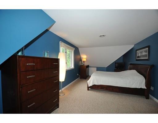 731 Grove St,Norwell,Massachusetts 02061,3 Bedrooms Bedrooms,1 BathroomBathrooms,Single family,Grove St,72318060