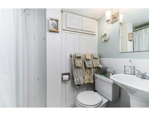 71 Menotomy Rd,Plymouth,Massachusetts 02360,3 Bedrooms Bedrooms,2 BathroomsBathrooms,Single family,Menotomy Rd,72335246