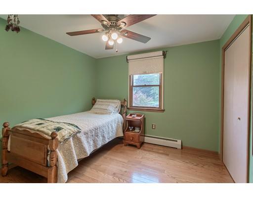 11 Diana Cir,Leominster,Massachusetts 01453,4 Bedrooms Bedrooms,2 BathroomsBathrooms,Single family,Diana Cir,72398161