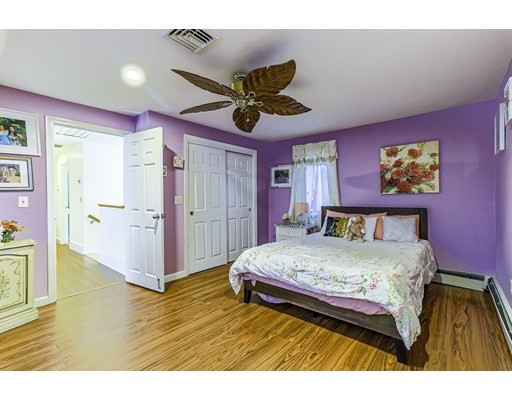 37 Redwood Cir, Mashpee, Massachusetts 02649, 4 Bedrooms Bedrooms, ,3 BathroomsBathrooms,Single family,For Sale,Redwood Cir,72986819