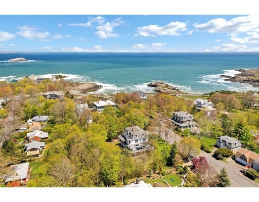 15 Cliff St, Nahant, Massachusetts 01908, 6 Bedrooms Bedrooms, ,4 BathroomsBathrooms,Single family,For Sale,Cliff St,72974994