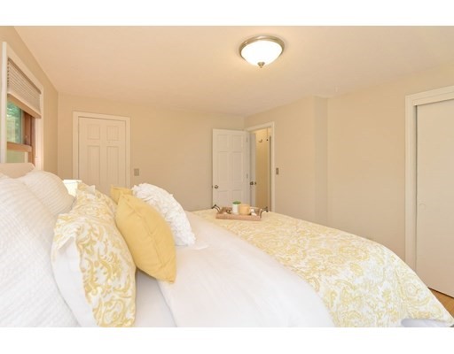 521 North Rd, Sudbury, Massachusetts 01776, 4 Bedrooms Bedrooms, ,2 BathroomsBathrooms,Single family,For Sale,North Rd,73002245