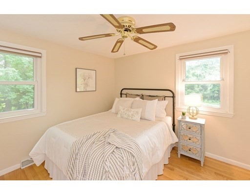 521 North Rd, Sudbury, Massachusetts 01776, 4 Bedrooms Bedrooms, ,2 BathroomsBathrooms,Single family,For Sale,North Rd,73002245