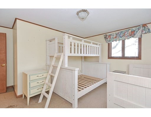 18 Bungalow, Gloucester, Massachusetts 01930, 5 Bedrooms Bedrooms, ,2 BathroomsBathrooms,Single family,For Sale,Bungalow,72986678