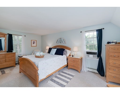 27 Thornberry Cir, Mashpee, Massachusetts 02649, 3 Bedrooms Bedrooms, ,2 BathroomsBathrooms,Single family,For Sale,Thornberry Cir,73011152