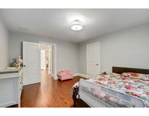 12 Reservoir Ave., Needham, Massachusetts 02494, 4 Bedrooms Bedrooms, ,4 BathroomsBathrooms,Single family,For Sale,Reservoir Ave.,73011312