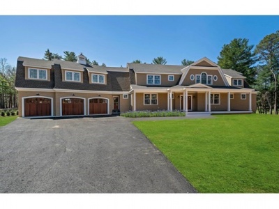 390 Country Club Way, Kingston, Massachusetts 02364, 4 Bedrooms Bedrooms, ,3 BathroomsBathrooms,Single family,For Sale,Country Club Way,72972671