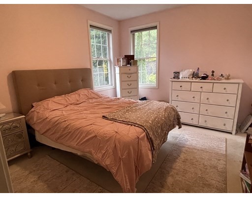 172 New Boston Rd., Sturbridge, Massachusetts 01566, 4 Bedrooms Bedrooms, ,2 BathroomsBathrooms,Single family,For Sale,New Boston Rd.,72974338