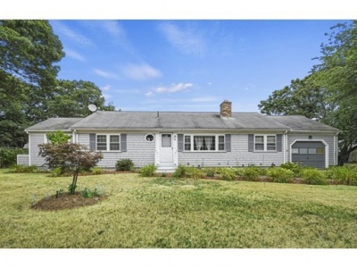 76 Compass Circle, Barnstable, Massachusetts 02601, 3 Bedrooms Bedrooms, ,1 BathroomBathrooms,Single family,For Sale,Compass Circle,73024732
