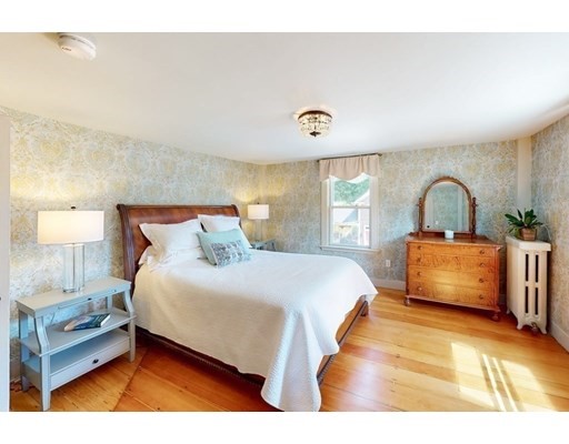 671 Main St, Medfield, Massachusetts 02052, 4 Bedrooms Bedrooms, ,2 BathroomsBathrooms,Single family,For Sale,Main St,73029929