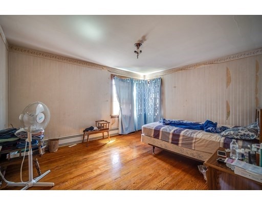 1216 Boston Rd, Springfield, Massachusetts 01119, 4 Bedrooms Bedrooms, ,2 BathroomsBathrooms,Single family,For Sale,Boston Rd,73030342