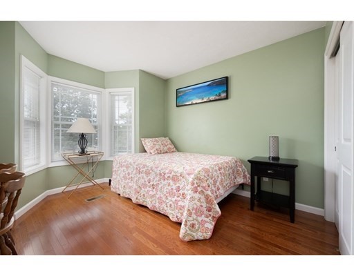 169 Klondike Rd, Dudley, Massachusetts 01571, 3 Bedrooms Bedrooms, ,2 BathroomsBathrooms,Single family,For Sale,Klondike Rd,73030432