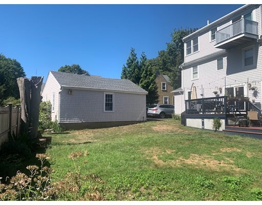 31 Marion Rd, Marblehead, Massachusetts 01945, 4 Bedrooms Bedrooms, ,2 BathroomsBathrooms,Single family,For Sale,Marion Rd,73031912