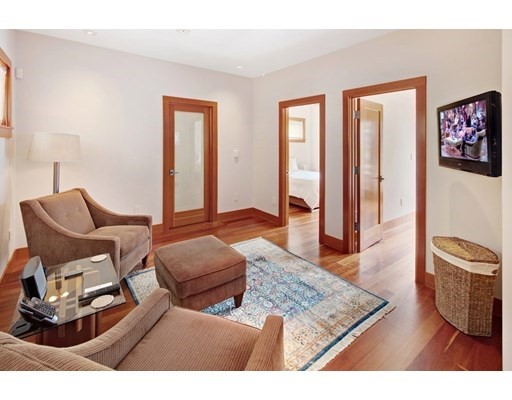 400 Barnes Rd, Oak Bluffs, Massachusetts 02568, 6 Bedrooms Bedrooms, ,5 BathroomsBathrooms,Single family,For Sale,Barnes Rd,73032005