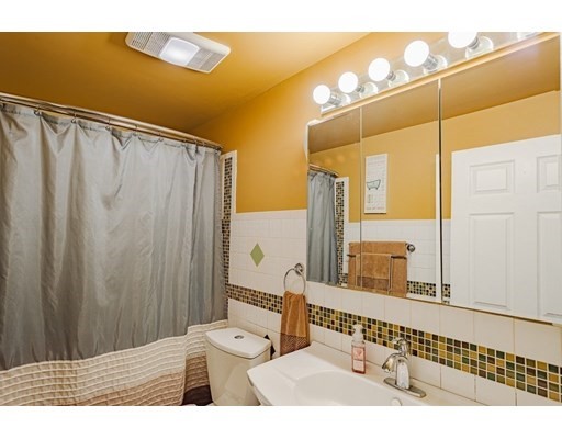 280 Main St, Dighton, Massachusetts 02715, 2 Bedrooms Bedrooms, ,1 BathroomBathrooms,Single family,For Sale,Main St,73011188