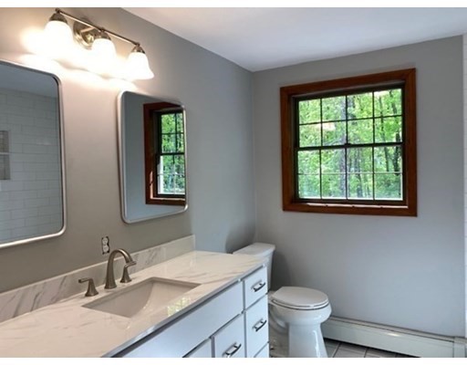 204 Farm Rd, Marlborough, Massachusetts 01752, 4 Bedrooms Bedrooms, ,3 BathroomsBathrooms,Single family,For Sale,Farm Rd,72985443