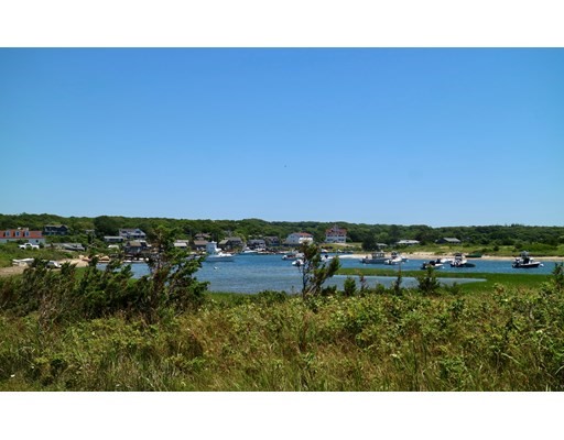394 Lighthouse Road, Aquinnah, Massachusetts 02535, 5 Bedrooms Bedrooms, ,3 BathroomsBathrooms,Single family,For Sale,Lighthouse Road,72985518