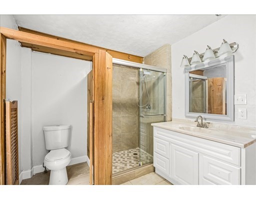 130 Harrington Ln, East Brookfield, Massachusetts 01515, 3 Bedrooms Bedrooms, ,2 BathroomsBathrooms,Single family,For Sale,Harrington Ln,73027207