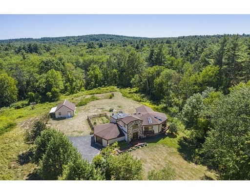 153 Middle Rd, Boxborough, Massachusetts 01719, 4 Bedrooms Bedrooms, ,2 BathroomsBathrooms,Single family,For Sale,Middle Rd,73033042