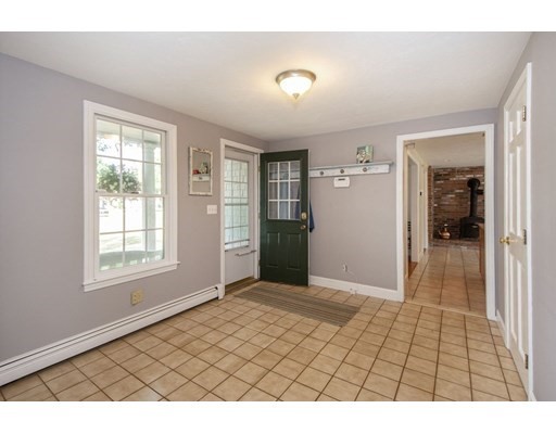 100 Prospect St, Norwell, Massachusetts 02061, 3 Bedrooms Bedrooms, ,2 BathroomsBathrooms,Single family,For Sale,Prospect St,73033198