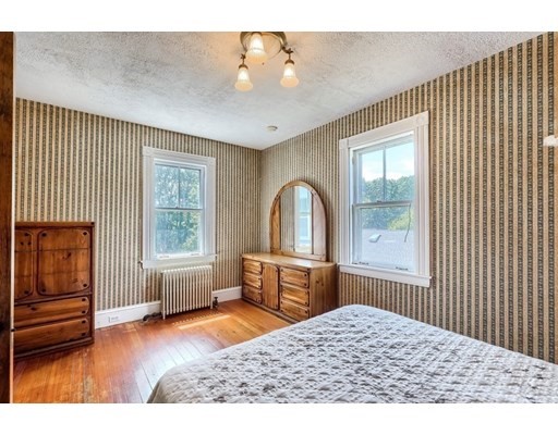 172 Shore Rd, Bourne, Massachusetts 02532, 3 Bedrooms Bedrooms, ,2 BathroomsBathrooms,Single family,For Sale,Shore Rd,73018831