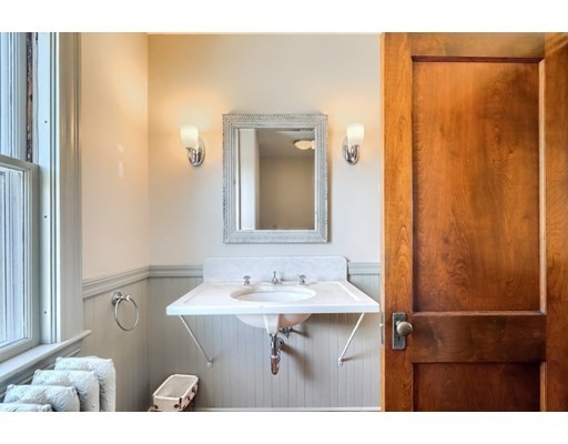 172 Shore Rd, Bourne, Massachusetts 02532, 3 Bedrooms Bedrooms, ,2 BathroomsBathrooms,Single family,For Sale,Shore Rd,73018831
