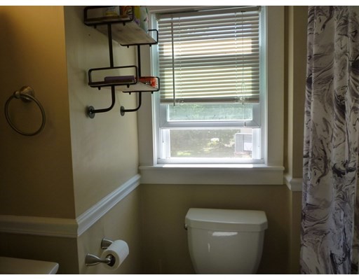 16 Water Street, Danvers, Massachusetts 01923, 3 Bedrooms Bedrooms, ,1 BathroomBathrooms,Single family,For Sale,Water Street,73019615