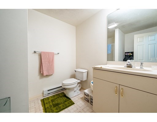 24 Oak Glen, Yarmouth, Massachusetts 02675, 2 Bedrooms Bedrooms, ,3 BathroomsBathrooms,Single family,For Sale,Oak Glen,73024772