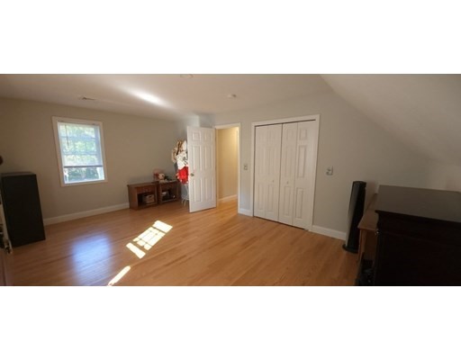 2335 Cranberry Hwy, Wareham, Massachusetts 02576, 3 Bedrooms Bedrooms, ,2 BathroomsBathrooms,Single family,For Sale,Cranberry Hwy,73030168