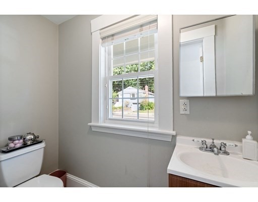43 Hackensack Rd, Brookline, Massachusetts 02467, 4 Bedrooms Bedrooms, ,2 BathroomsBathrooms,Single family,For Sale,Hackensack Rd,73027018