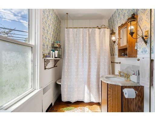 1305 Main St, Hanover, Massachusetts 02339, 4 Bedrooms Bedrooms, ,2 BathroomsBathrooms,Single family,For Sale,Main St,72973439