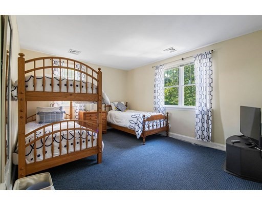 2 Summersea Lane, Mashpee, Massachusetts 02649, 3 Bedrooms Bedrooms, ,2 BathroomsBathrooms,Single family,For Sale,Summersea Lane,73024896