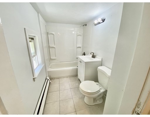 52 Eagle Ln, Wrentham, Massachusetts 02093, 2 Bedrooms Bedrooms, ,1 BathroomBathrooms,Single family,For Sale,Eagle Ln,73002543