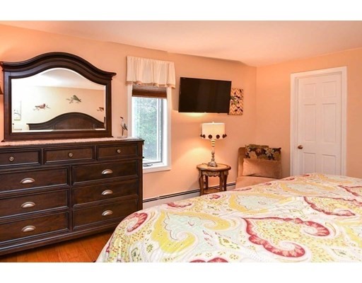22 Crafts Field Way, Edgartown, Massachusetts 02539, 3 Bedrooms Bedrooms, ,2 BathroomsBathrooms,Single family,For Sale,Crafts Field Way,73010780