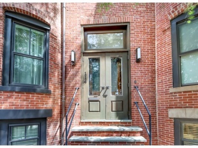 114 W 3rd St, Boston, Massachusetts 02127, 4 Bedrooms Bedrooms, ,2 BathroomsBathrooms,Single family,For Sale,W 3rd St,73029884