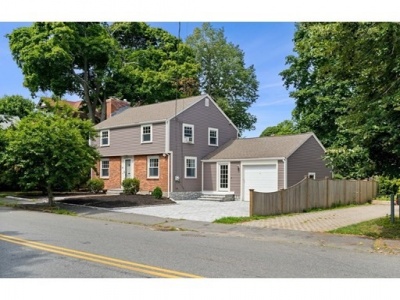 6 Smith Street, Marblehead, Massachusetts 01945, 3 Bedrooms Bedrooms, ,1 BathroomBathrooms,Single family,For Sale,Smith Street,73020337