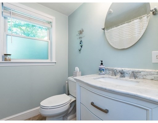 30 Chickering Rd, Dedham, Massachusetts 02026, 3 Bedrooms Bedrooms, ,1 BathroomBathrooms,Single family,For Sale,Chickering Rd,73020468