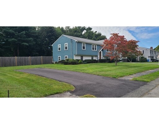 67 Green Acres Dr, Whitman, Massachusetts 02382, 4 Bedrooms Bedrooms, ,1 BathroomBathrooms,Single family,For Sale,Green Acres Dr,73030172