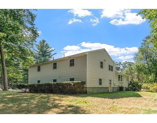189 High Plain Road, Andover, Massachusetts 01810, 4 Bedrooms Bedrooms, ,3 BathroomsBathrooms,Single family,For Sale,High Plain Road,73033094