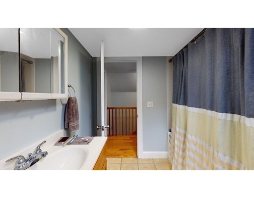 124 Thorndike Street, Cambridge, Massachusetts 02141, 3 Bedrooms Bedrooms, ,2 BathroomsBathrooms,Single family,For Sale,Thorndike Street,73012062