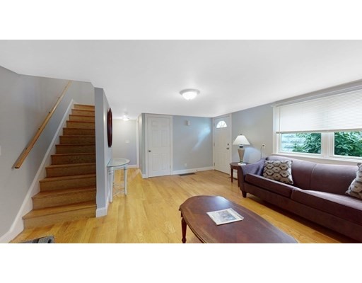 124 Thorndike Street, Cambridge, Massachusetts 02141, 3 Bedrooms Bedrooms, ,2 BathroomsBathrooms,Single family,For Sale,Thorndike Street,73012062