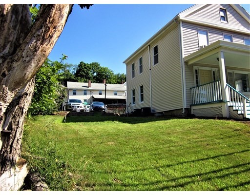 598 Main St, Sturbridge, Massachusetts 01518, 2 Bedrooms Bedrooms, ,1 BathroomBathrooms,Single family,For Sale,Main St,73030377