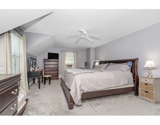 173 Prospect St, Norwood, Massachusetts 02062, 4 Bedrooms Bedrooms, ,1 BathroomBathrooms,Single family,For Sale,Prospect St,73010733
