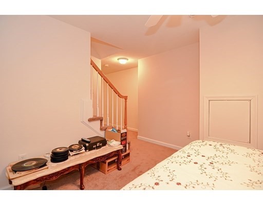 4 Tiffany Lane, Rockland, Massachusetts 02370, 3 Bedrooms Bedrooms, ,2 BathroomsBathrooms,Single family,For Sale,Tiffany Lane,73012149