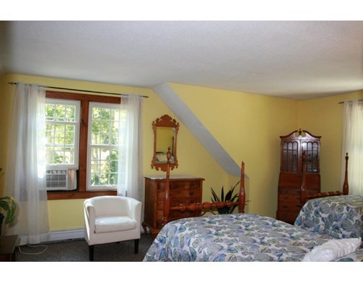 154 Brick Hill Rd, Orleans, Massachusetts 02653, 3 Bedrooms Bedrooms, ,2 BathroomsBathrooms,Single family,For Sale,Brick Hill Rd,73031916