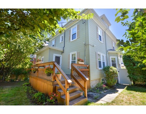 209 Maple St, New Bedford, Massachusetts 02740, 4 Bedrooms Bedrooms, ,1 BathroomBathrooms,Single family,For Sale,Maple St,73032942