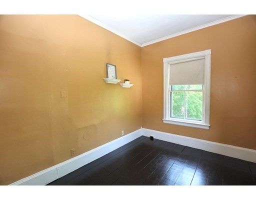 444 Andover St, Lowell, Massachusetts 01852, 5 Bedrooms Bedrooms, ,3 BathroomsBathrooms,Single family,For Sale,Andover St,72985981