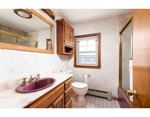 13 Sargent Street, Quincy, Massachusetts 02169, 4 Bedrooms Bedrooms, ,3 BathroomsBathrooms,Single family,For Sale,Sargent Street,73020599